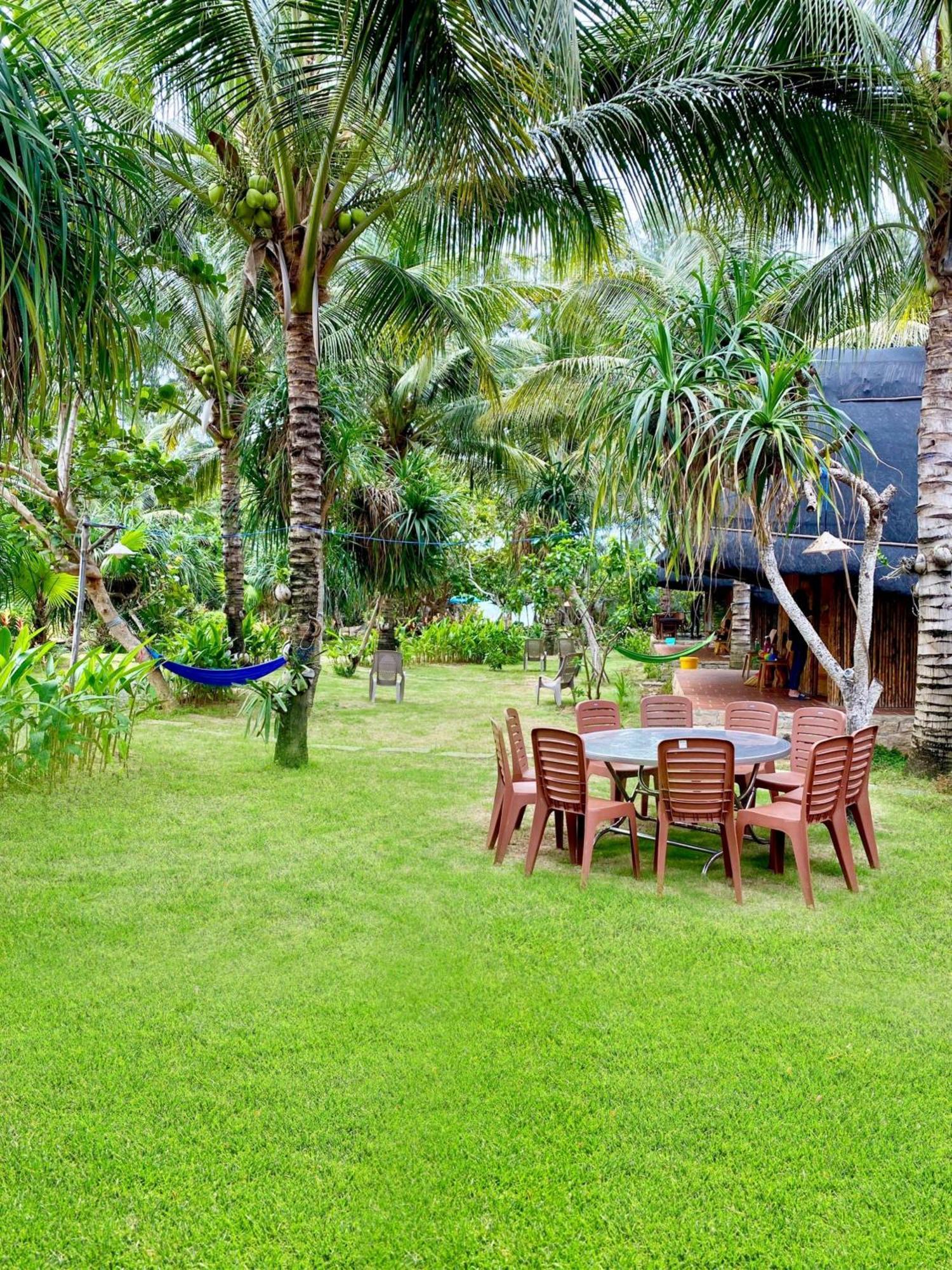 Me Bungalow Beach Resort Phan Thiet Exterior foto